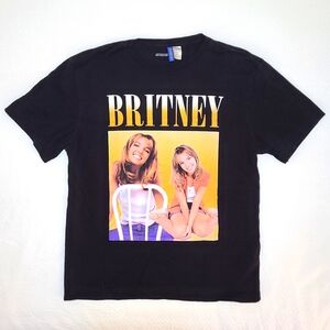 ✨️Any 3 for $15✨️ H&M Men's Medium Britney Spears T-Shirt